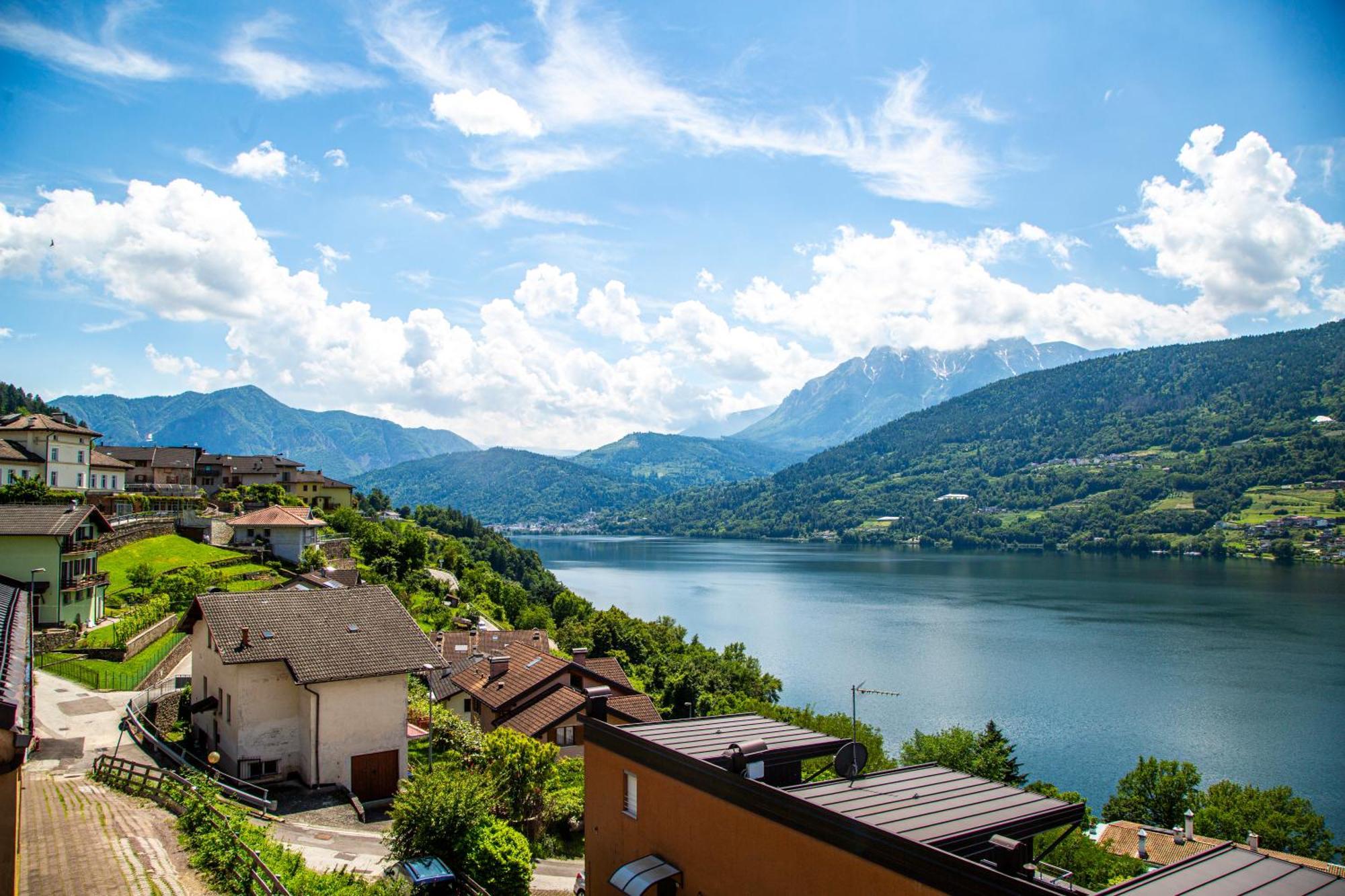 Casa Vacanze Filos Pergine Valsugana Exteriör bild